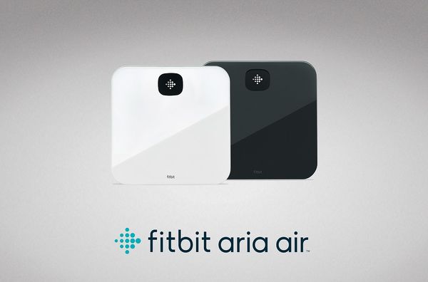 Fitbit Aria Air -älyvaaka.