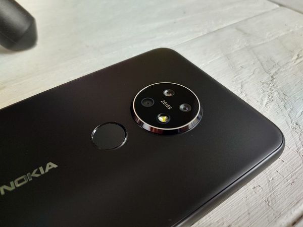Kamerakokoonpano on Nokia 7.2:ssa oivallinen.