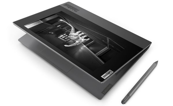 Lenovo ThinkBook Plussan kannessa on 10,8 tuuman E Ink -näyttö.